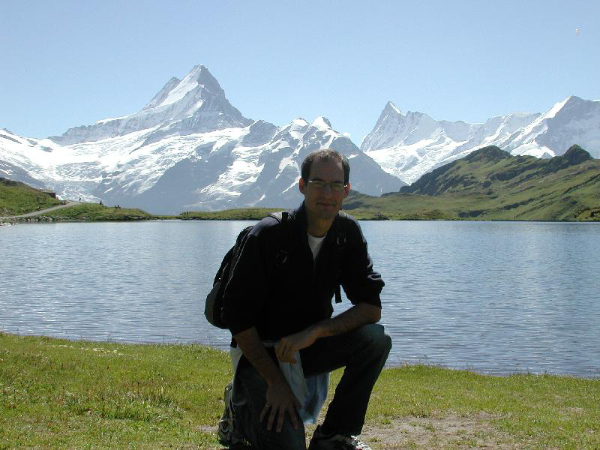 manrestsatlake
